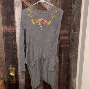 Missy Robertson by southern fashion house Gray Knit Sweater